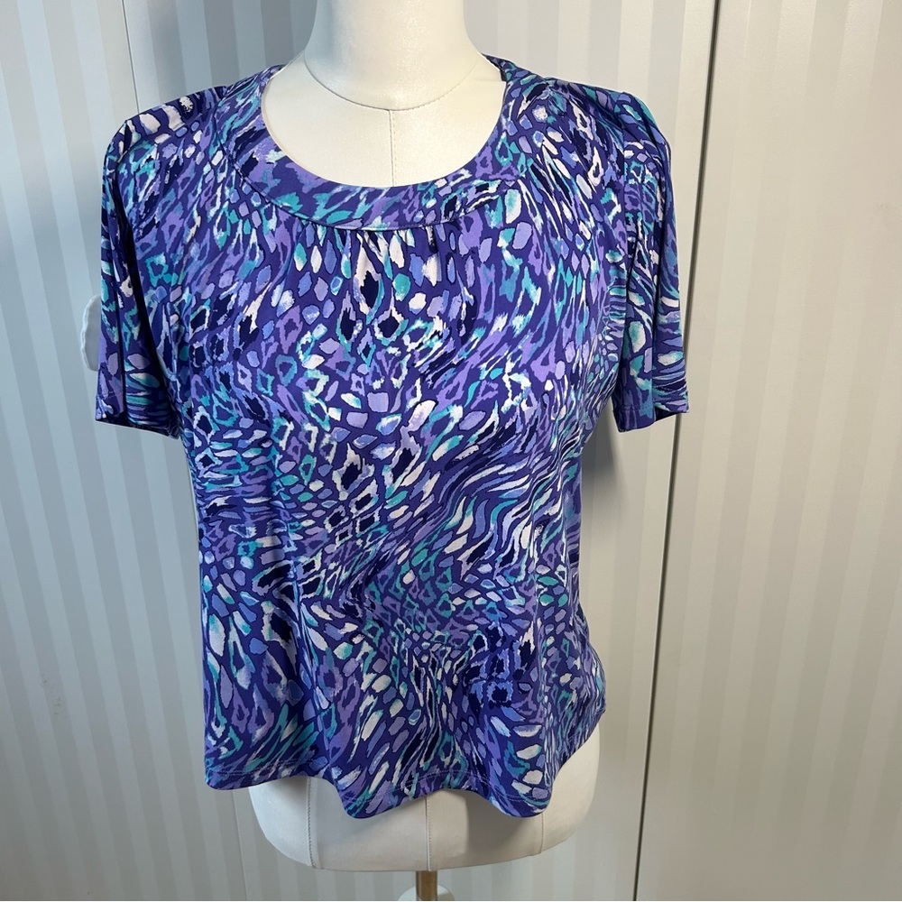 TanJay petite purple white blue pattern tee Size S